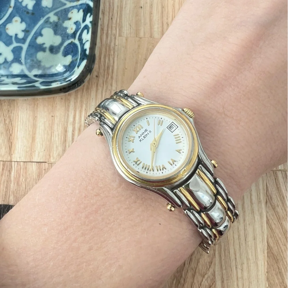 Anne Klein II ladies classic two-tone dress watch NEW BATTERY